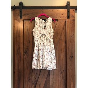 NWT Very J dress